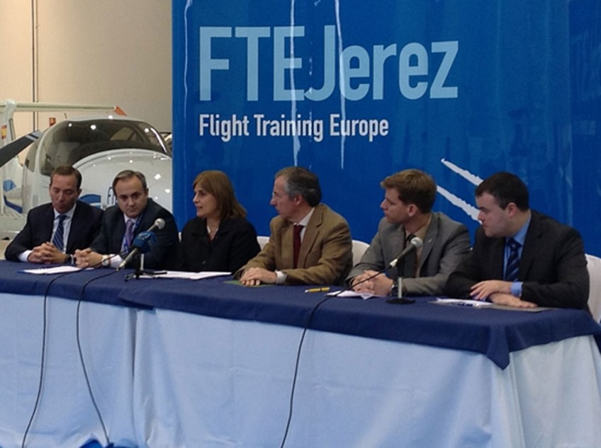 FTEJerez celebrates the expansion of its training aircraft fleet