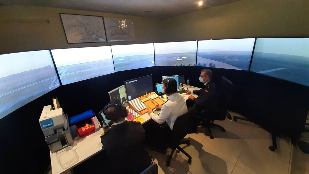 FTEJerez completes training for military controllers